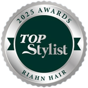 리안헤어 관악현대점 봉천동 미용실 도아 수석 팀장 어워드 배지 - 2025 AWARDS TOP Stylist RIAHN HAIR