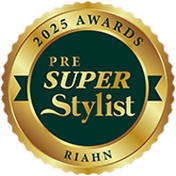 리안헤어 관악현대점 봉천동 미용실 미라 실장 어워드 배지 - 2025 AWARDS PRE SUPER Stylist RIAHN